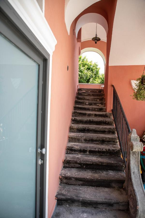 Hotel Palazzo D'Aquino à Boscoreale Extérieur photo
